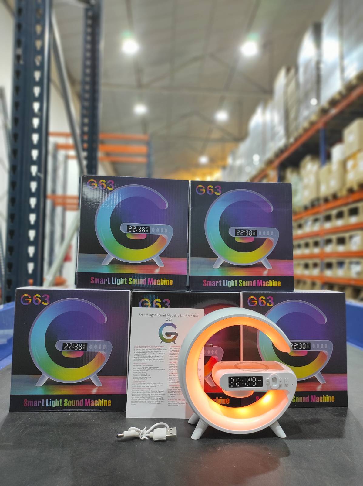 Mini altavoz Bluetooth 3 en 1 con cargador inalámbrico y lámpara LED - additional image 10